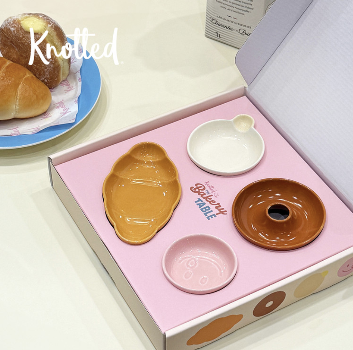 Knotted Merchandise Collection — GFFG
