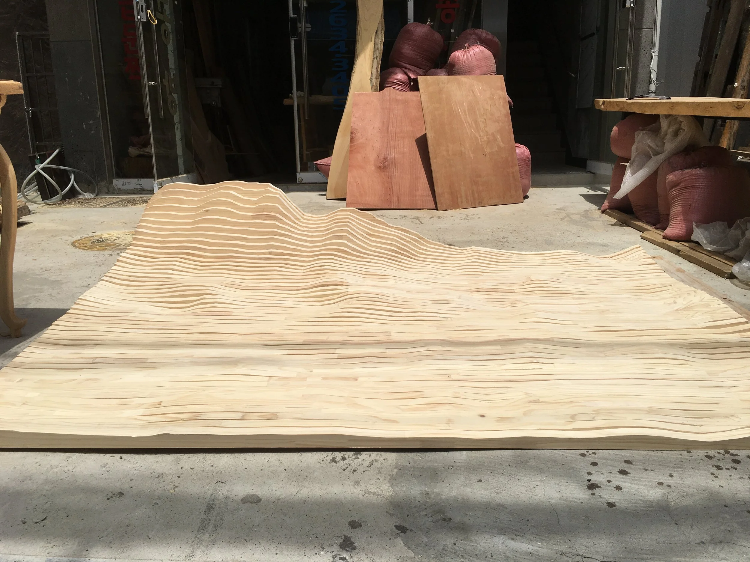 Toun28 Retail VMD Stands — Toun28